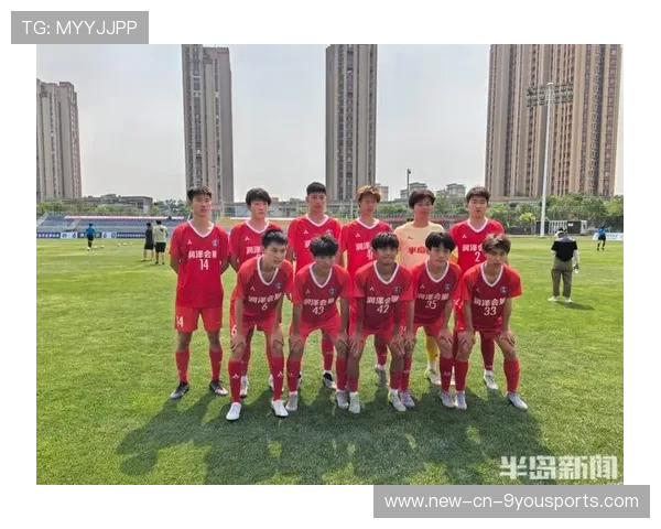 足球俱乐部在青训中通过奖学金与学业支持保障球员教育发展,足球青训俱乐部规章制度 足球俱乐部在青训中通过奖学金与学业支持保障球员教育发展,足球青训俱乐部规章制度